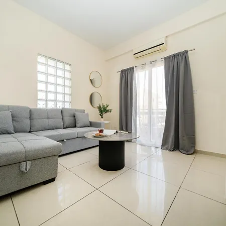 1 Bedroom Flat Near Center * Нікосія