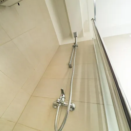 1 Bedroom Flat Near Center דירה ניקוסיה