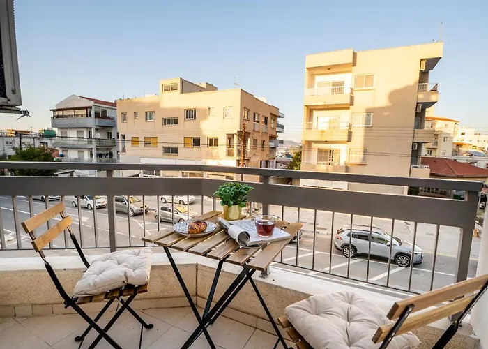 1 Bedroom Flat Near Center * Нікосія